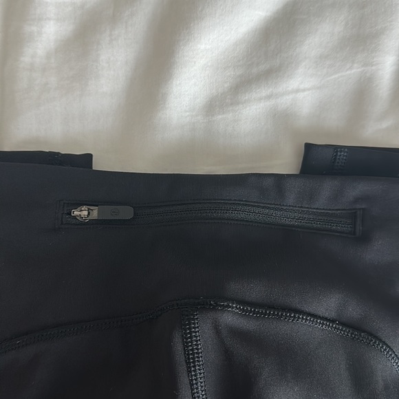 Swiftly Speed 23” Cropped Leggings - Picture 3 of 3